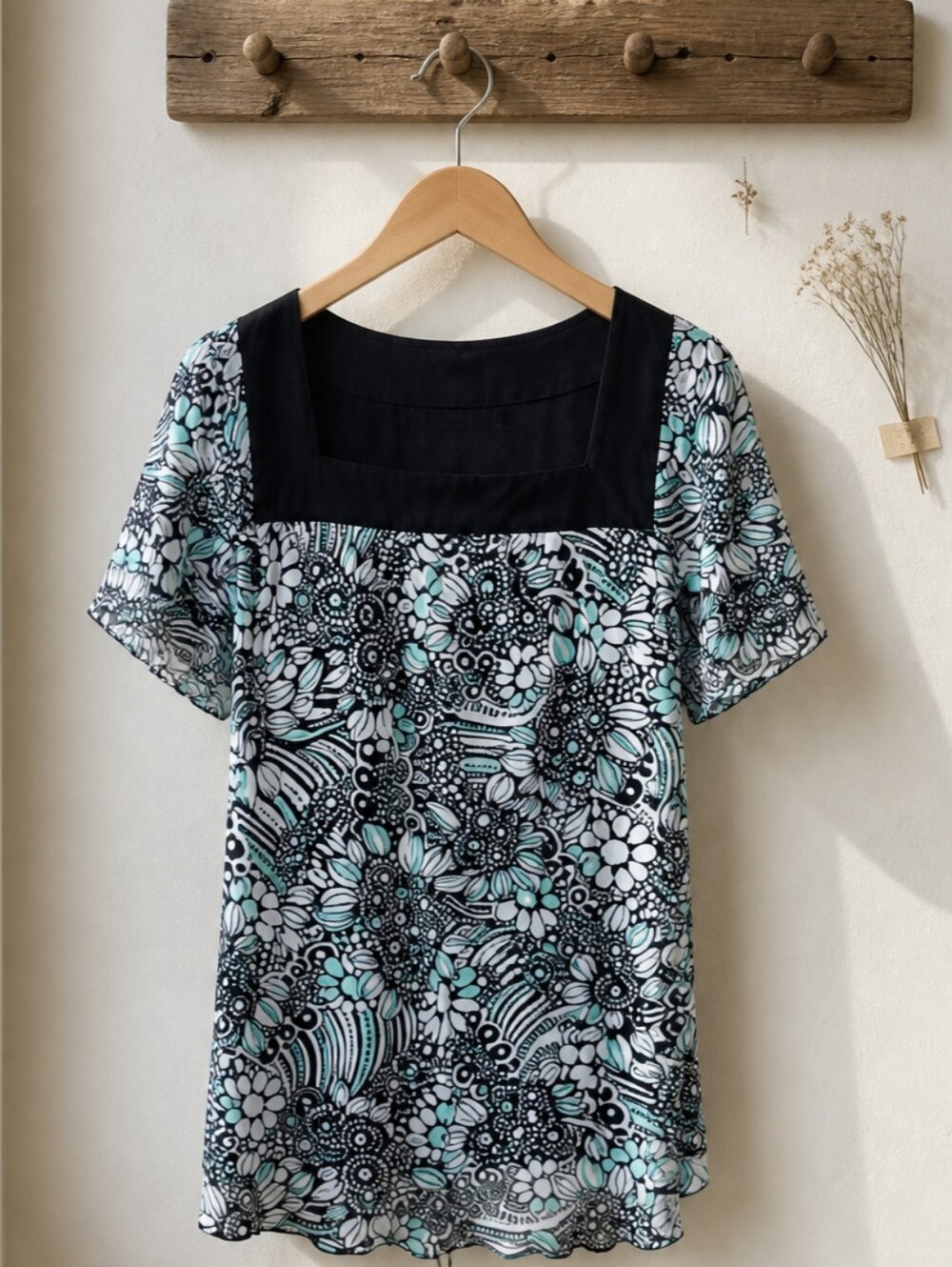 Apostrophe | Size XL Ladies Floral Blouse